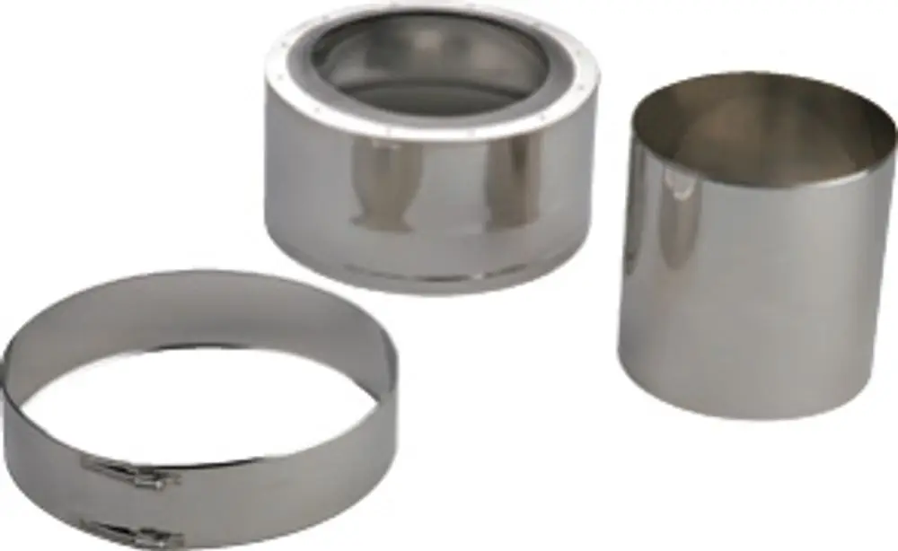 Drei metallische Bauteile für Abgasanlagen, einschließlich eines Mündungsabschlusses und eines Klemmbandes von Bosch. Die Teile zeigen eine glänzende Oberfläche.